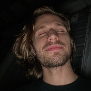 Meet your Posher, Mackenzie